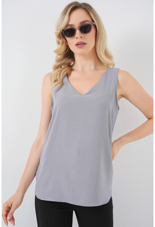 V Yaka Sıfır Kol Bluz 950