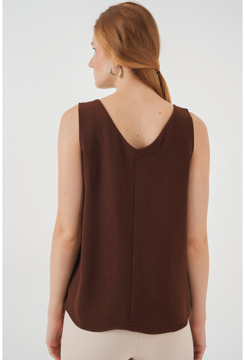 V Yaka Sıfır Kol Bluz 950