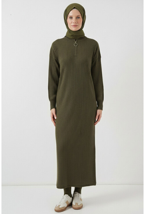 15900 Boydan Tesettür Triko Elbise
