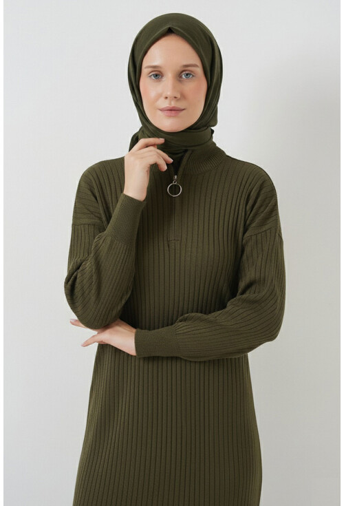 15900 Boydan Tesettür Triko Elbise