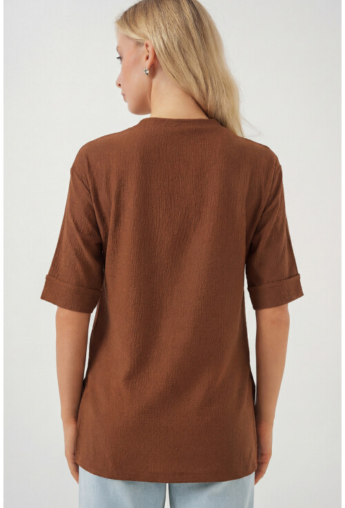 4332 Yanı Yırtmaçlı Örme Tişört