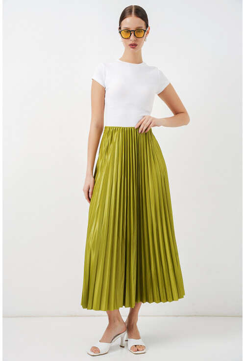 8009 Deri Görünümlü Piliseli Etek