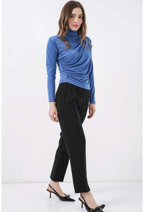 925 Büzgü Detaylı Sandy Bluz