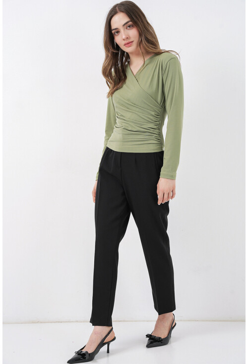 939 Anvelop Yaka Sandy Bluz