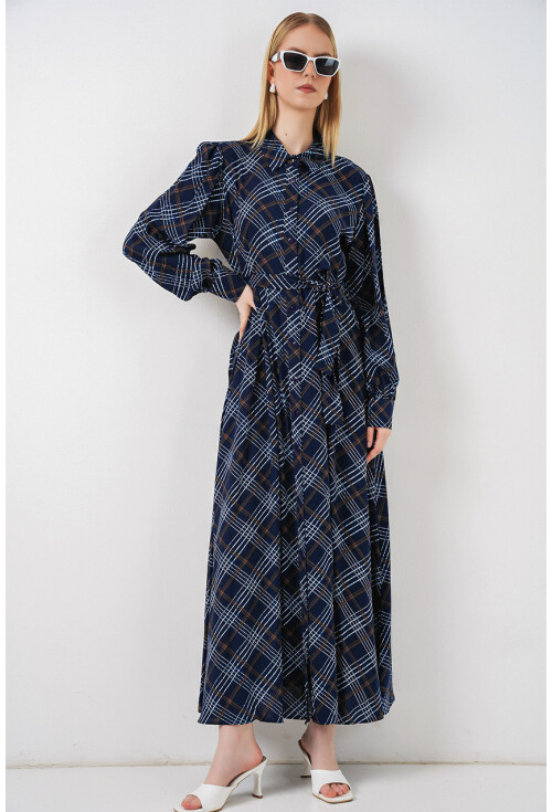 Kadın Boydan Düğmeli Uzun Tesettür Elbise 2588