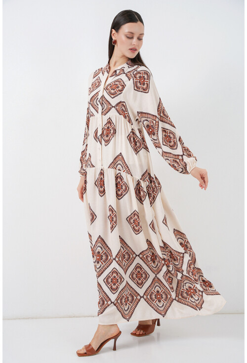 Kadın Desenli Uzun Tesettür Elbise 2585