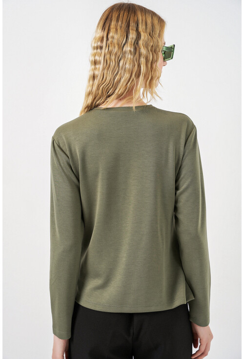 Kadın Fular Detaylu Uzun Kol Bluz 40000