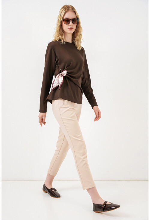 Kadın Fular Detaylu Uzun Kol Bluz 40000