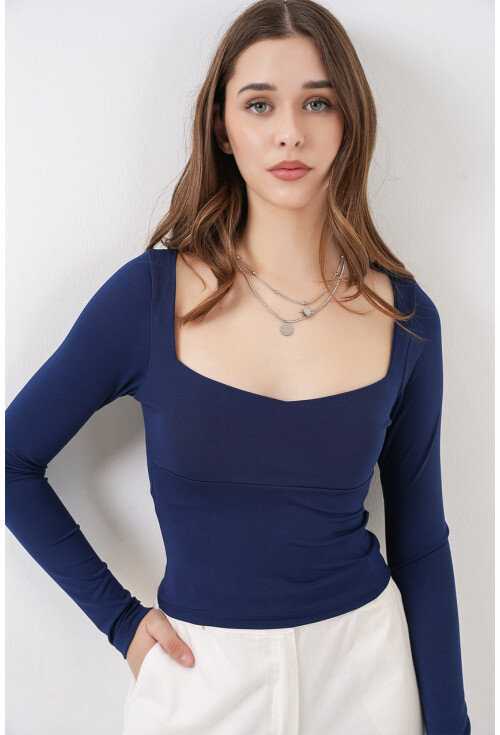 Kadın Kare Yaka Slim Fit Bluz 986