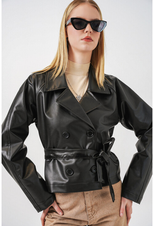 Kadin Kısa Suni Deri Ceket 1058