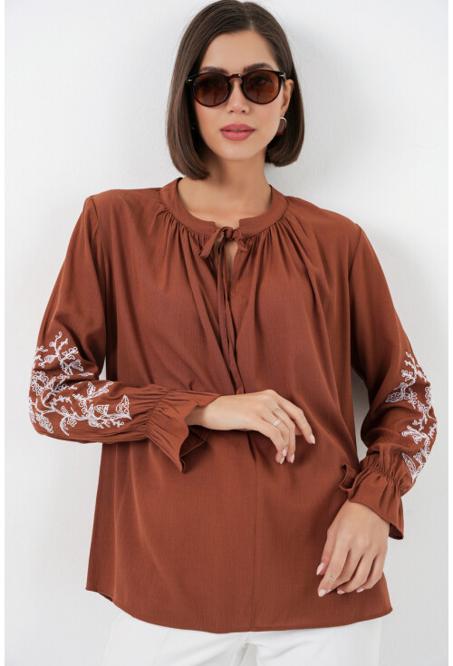 Kadın Nakışlı Örme Bluz 941