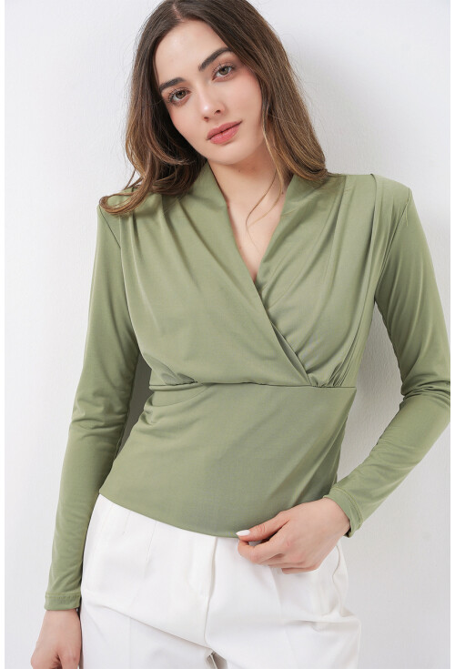 Kadın Omuz Vatkalı Kruvaze Yaka Bluz 942