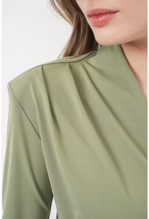 Kadın Omuz Vatkalı Kruvaze Yaka Bluz 942