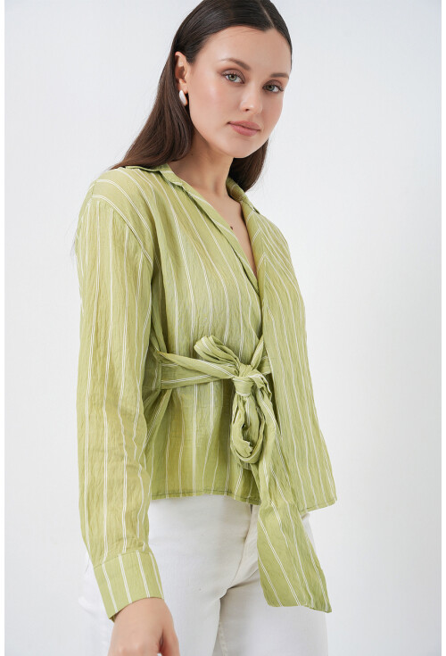 Kadın Önü Bağlamalı Çizgili Gömlek 20362