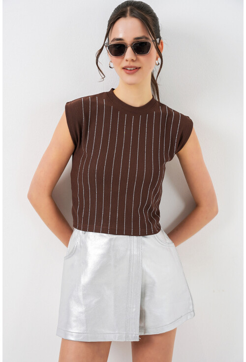 Kadın Sıfır Kol Taşlı Bluz 931