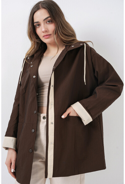 Kadın Teknik Kumaş Kapüşonlu Trençkot 5972