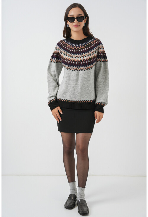 Kadın Yumuşak Dokulu Desenli Triko Kazak 15932