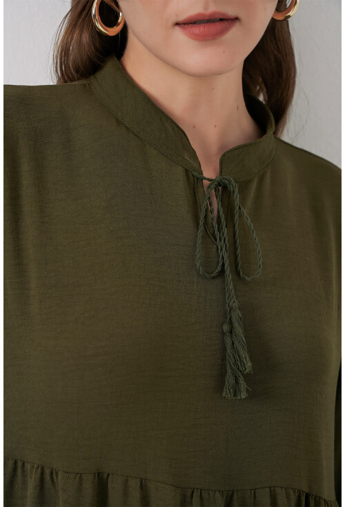 T1627 Yaka Bağcıklı Elbise