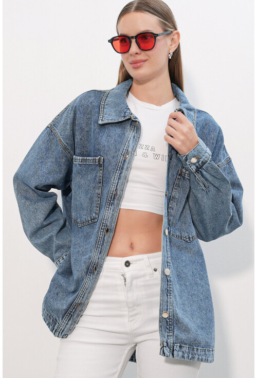 0694 Oversized Denim Jacket With Double Pockets