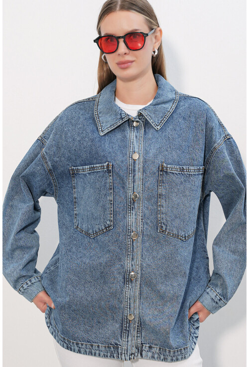 0694 Oversized Denim Jacket With Double Pockets