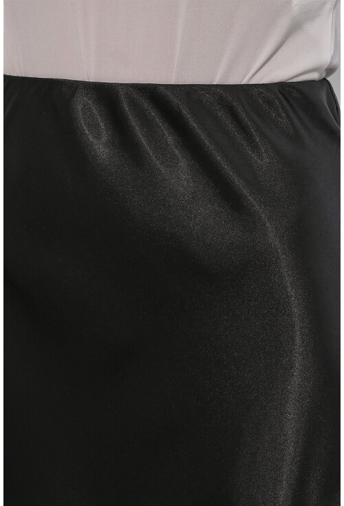 15806 Satin Skirt