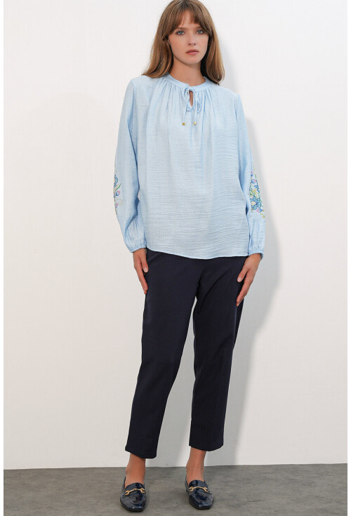 Kadın Nakışlı Oversize Bluz 1000