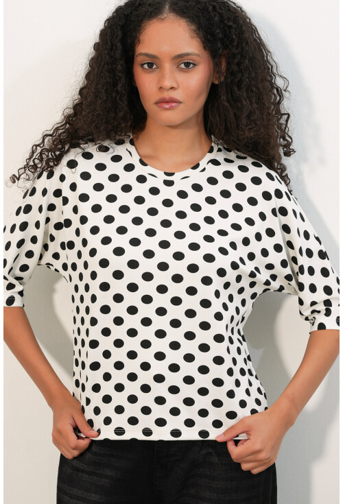 Kadın Oversize Puantiyeli Bluz 40020