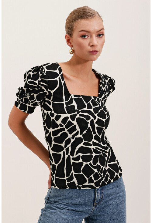 0409 Square Neck Knit Blouse