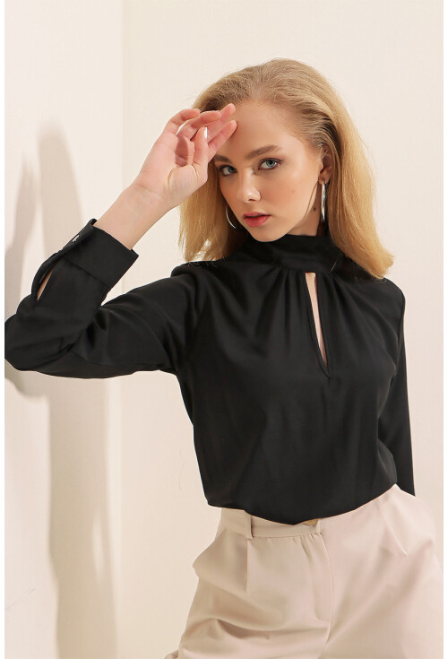 0418 Pencere Detaylı Bluz