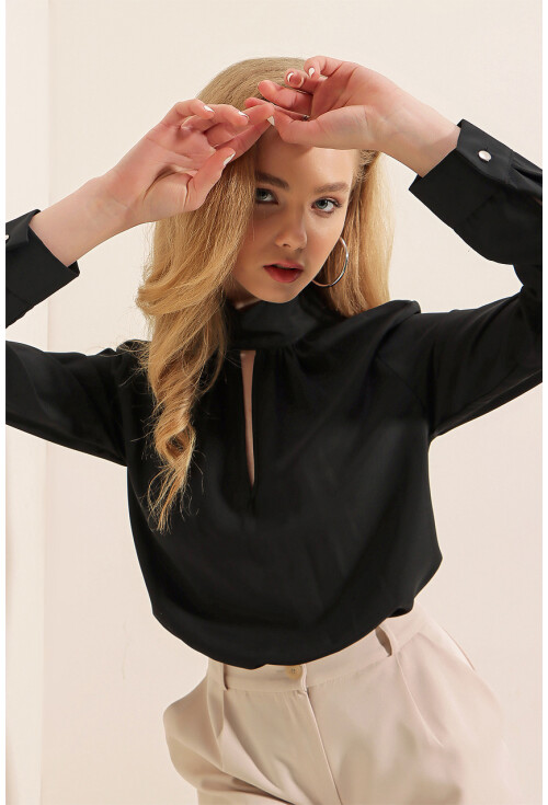 0418 Pencere Detaylı Bluz
