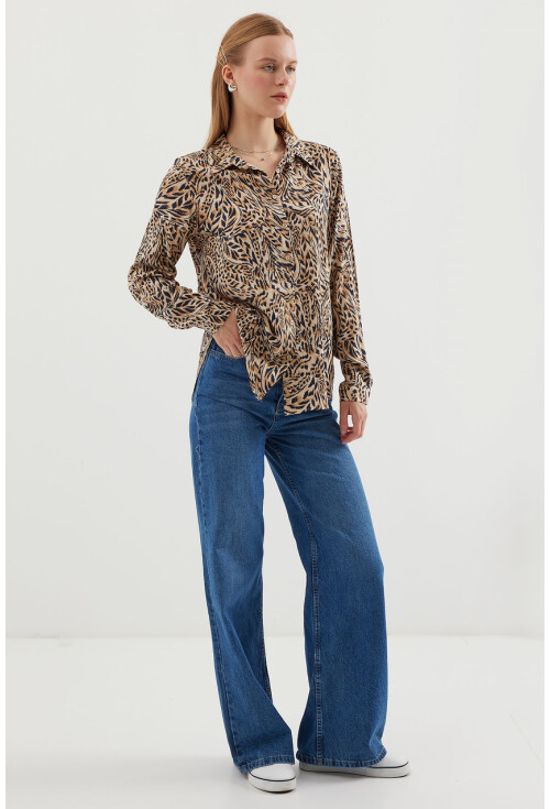 3721 Graphic Patterned Shirt