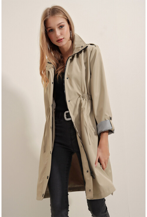 5808 Belted Trench Coat