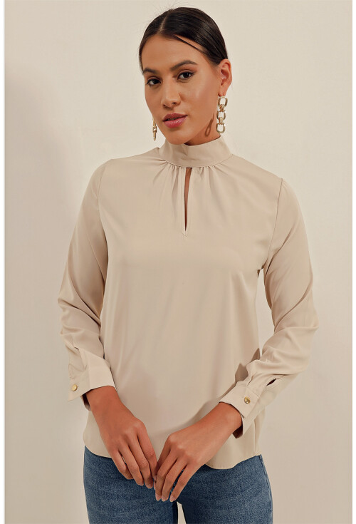 0418 Blouse With Cut-Out Detail