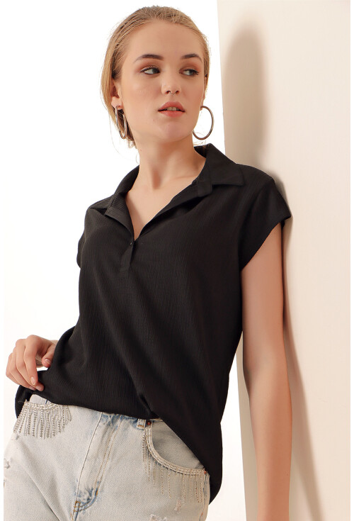 20123 Polo Collar Knit Blouse