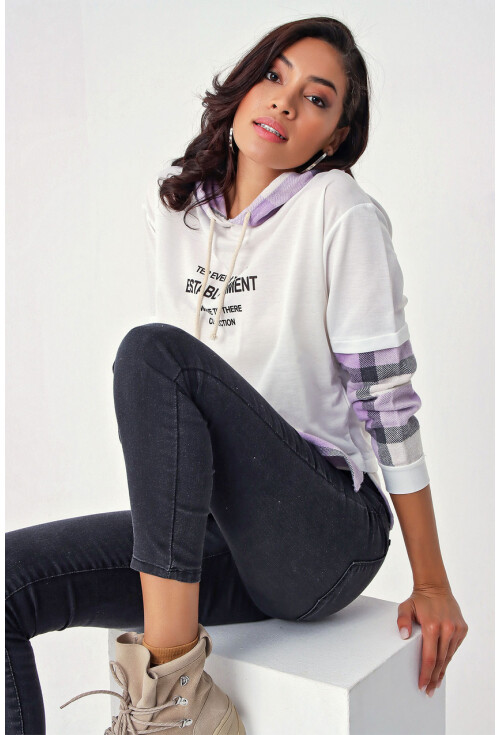 4245 Hooded Sweatshirt With Plaid Detail