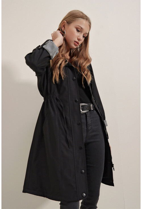 5808 Belted Trench Coat