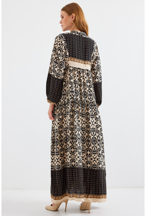 2423 Otantik Desenli Elbise