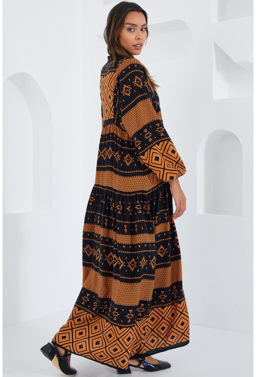2423 Otantik Desenli Elbise