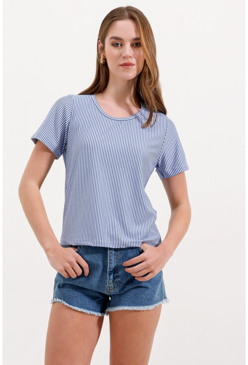 4313 Çizgili Basic Tişört