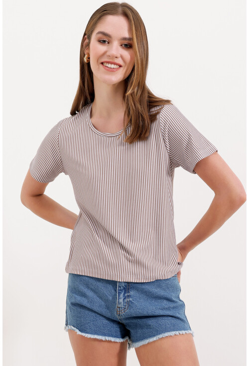 4313 Çizgili Basic Tişört