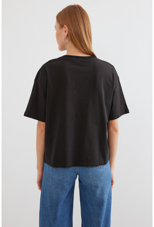 4318 Printed Basic T-Shirt