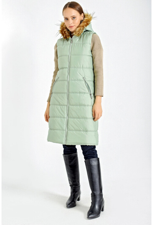 10233 Kapşonlu Kürklü Şişme Yelek