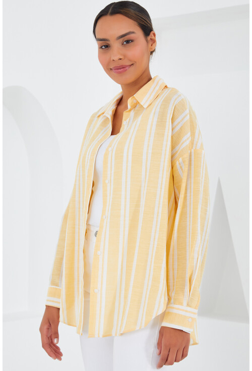20251 Womens Striped Oversized Shirt