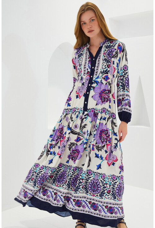 2423 Otantik Desenli Elbise