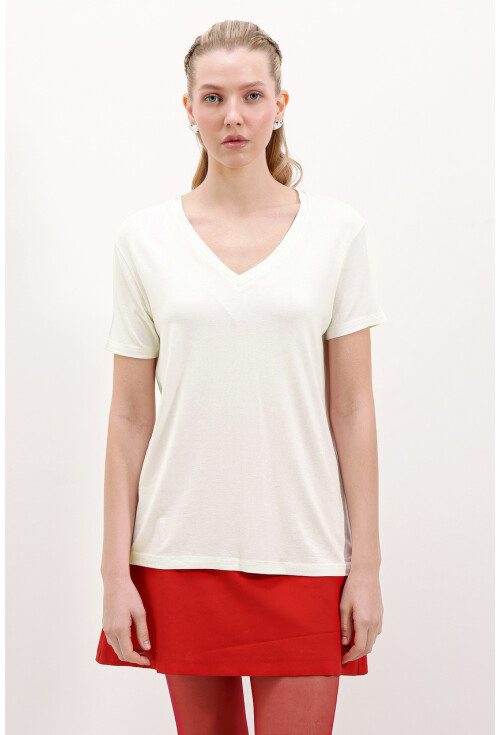 4315 V Yaka Oversize Tişört