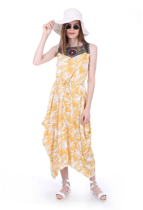 1512 Dress With Embroidered Front