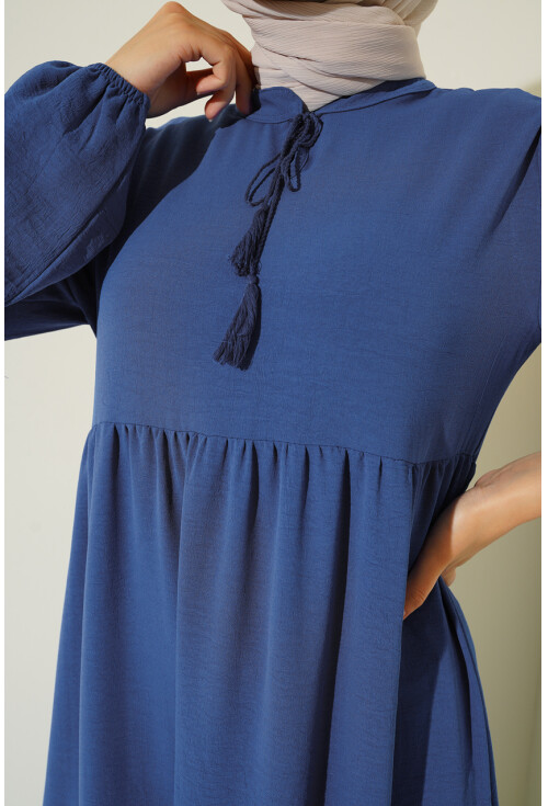 1627 Hijab Dress With Lace-Up Collar