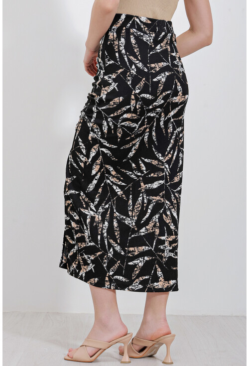 1880 Skirt With Slit
