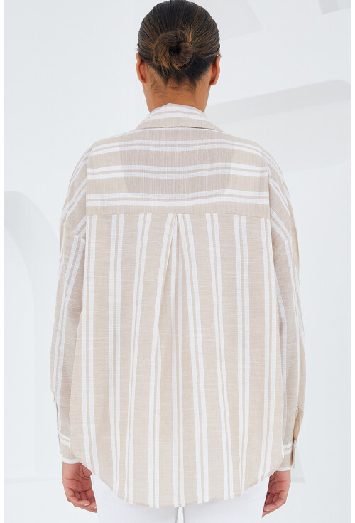 20251 Womens Striped Oversized Shirt