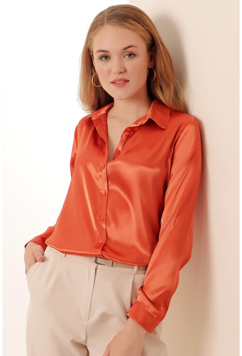 3964 Light Draped Satin Shirt